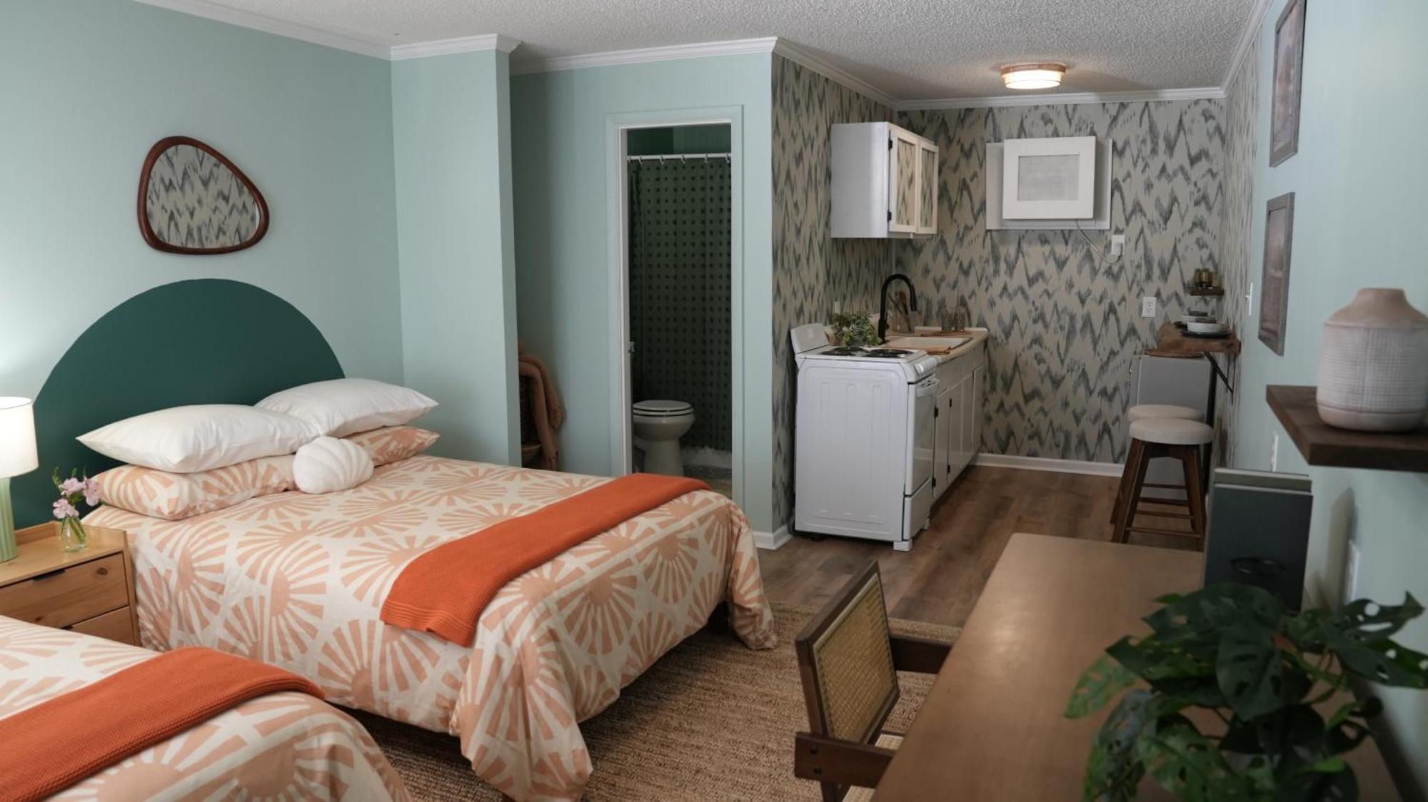 The Savannah Inn Carolina Beach Bagian luar foto